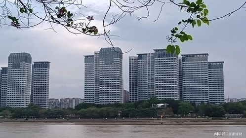 房地產政策似乎已經出盡了,北京購房政策能否一石激起千層浪